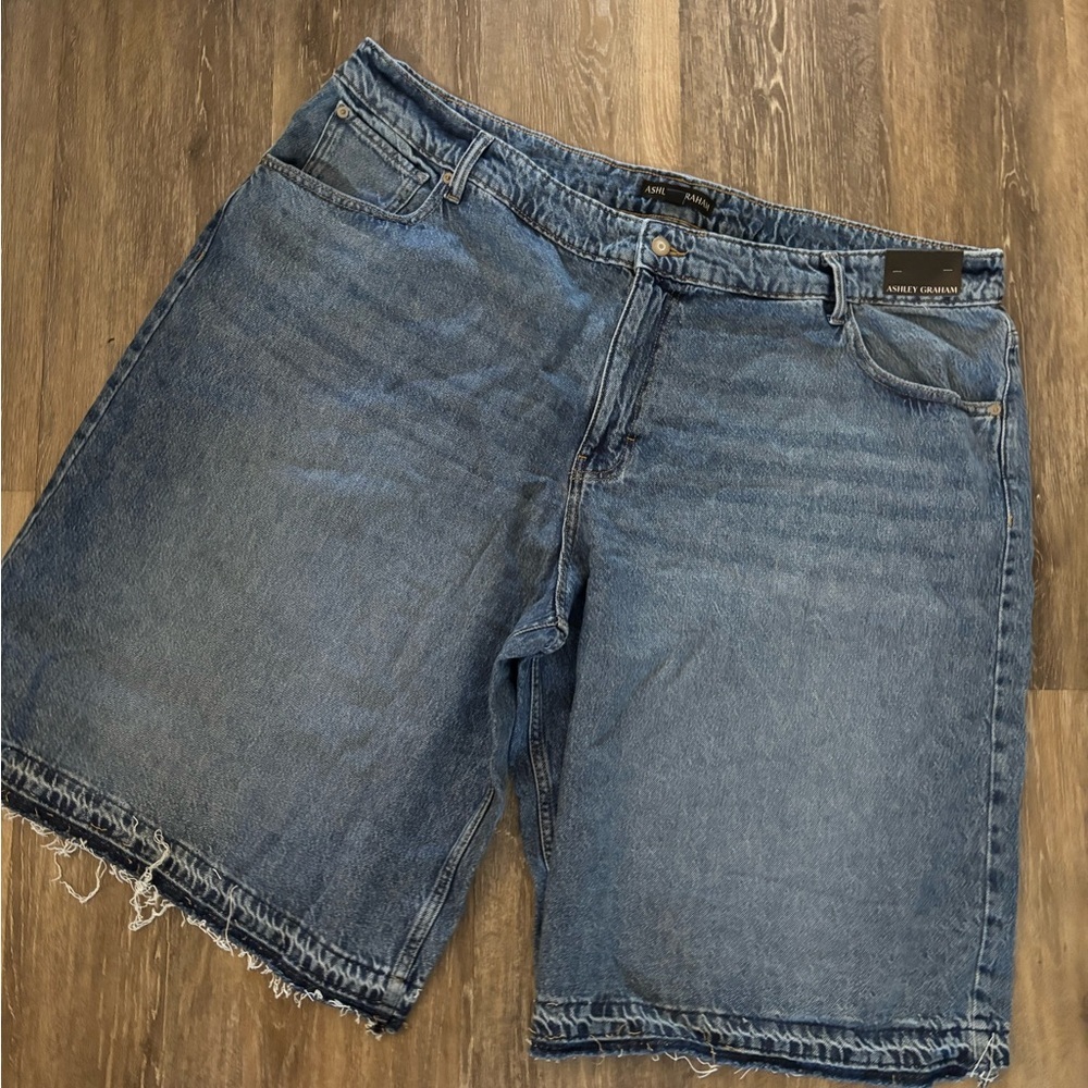 Ashley Graham Distressed Denim Shorts - Medium Wash Blue Sz 22W
NWT